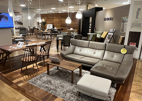 （株）かねたや家具店 幕張新都心店
