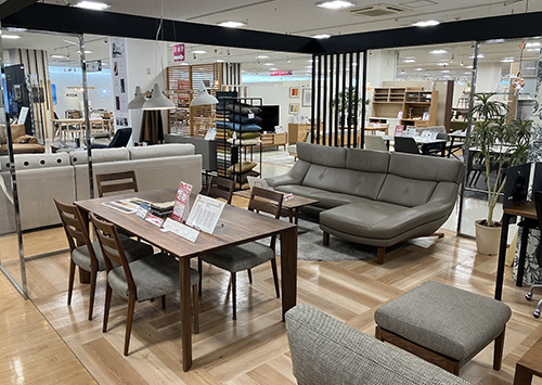 島忠ホームズ 中野本店